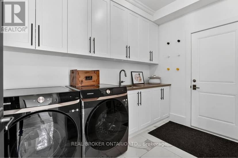 1095 Mineral Springs Road — photo 32 of 40