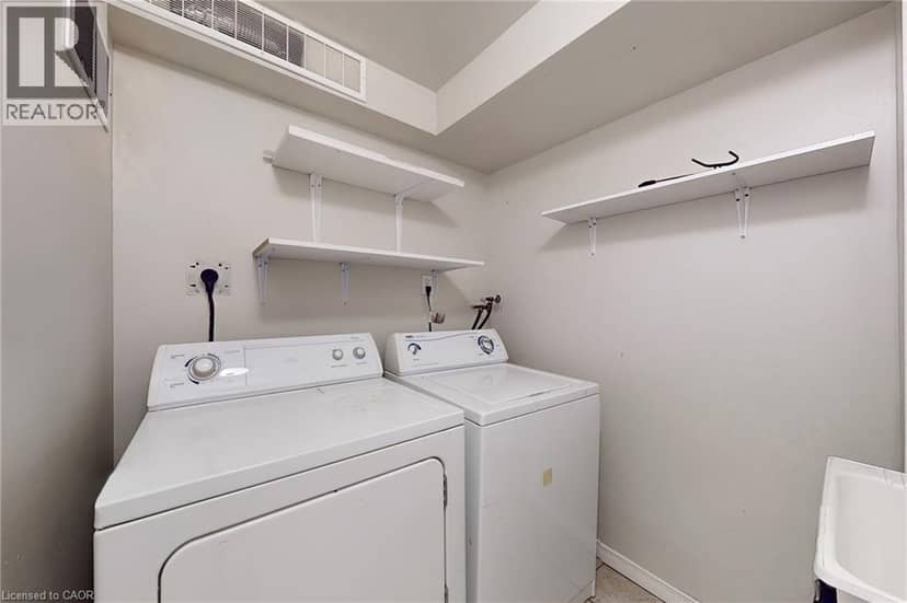 21 EASTVIEW Gate Unit# 36 — photo 26 of 28
