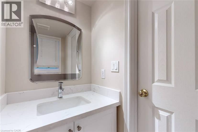 21 EASTVIEW Gate Unit# 36 — photo 9 of 28
