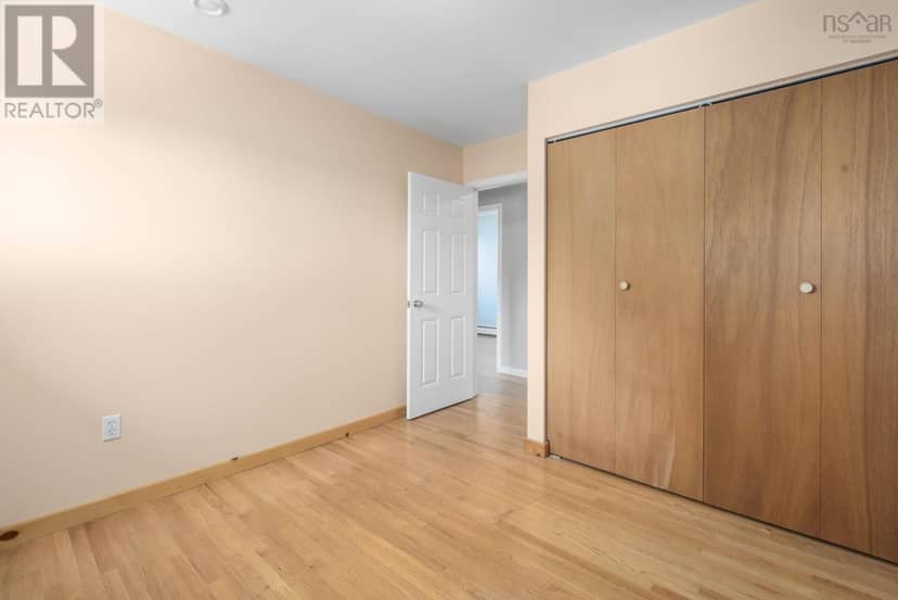 46 Himmelman Drive — photo 18 of 40