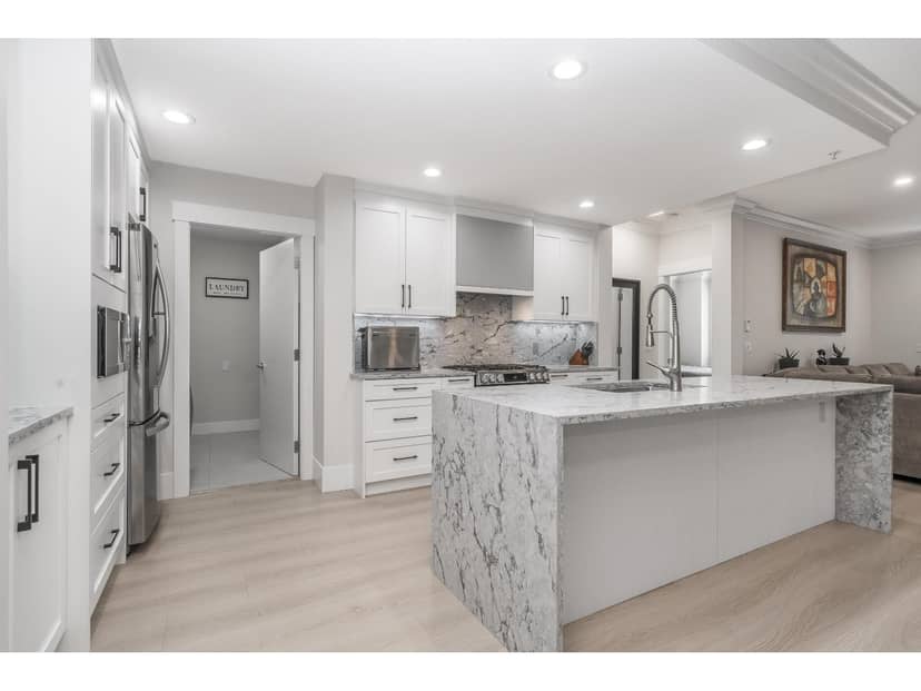 201 16499 64 AVENUE, Surrey, photo 6
