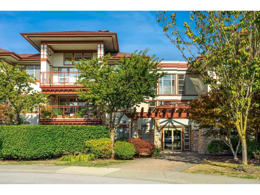 201 16499 64 AVENUE, Surrey, photo 3