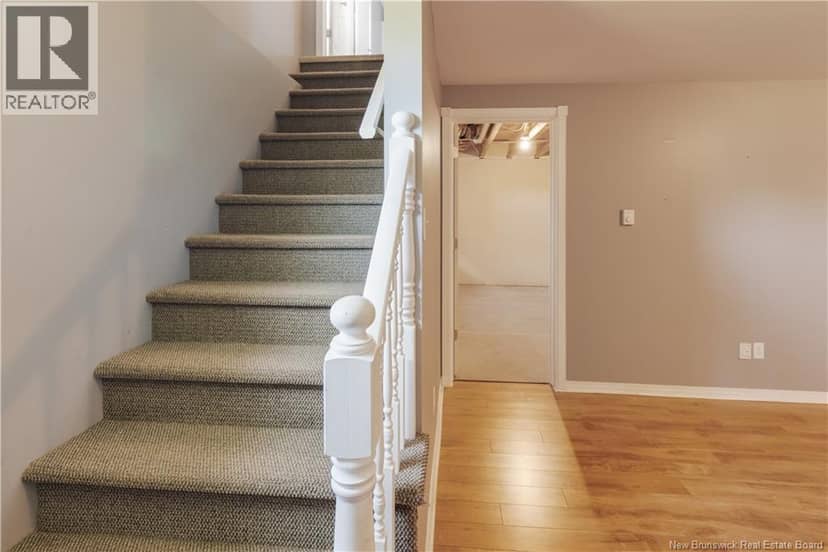 77 Stoneham Drive — photo 34 of 40