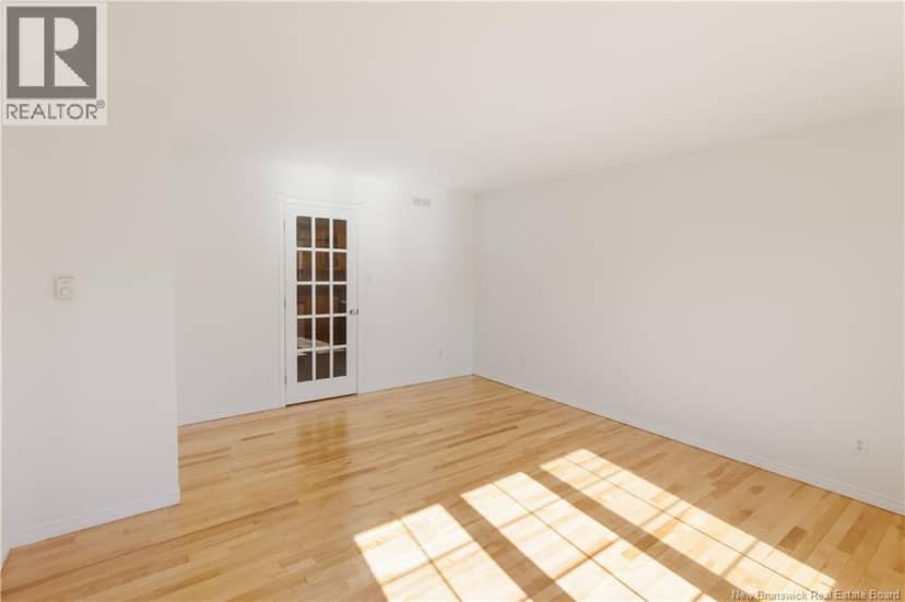 77 Stoneham Drive — photo 8 of 40