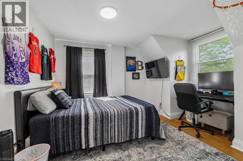 80 MACLENNAN Avenue — photo 15 of 40