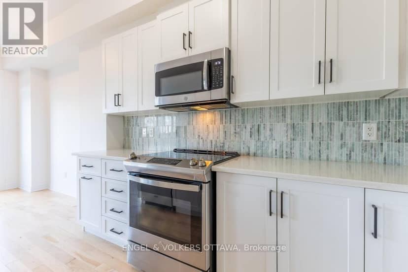 33 McPhail Road — photo 12 of 34