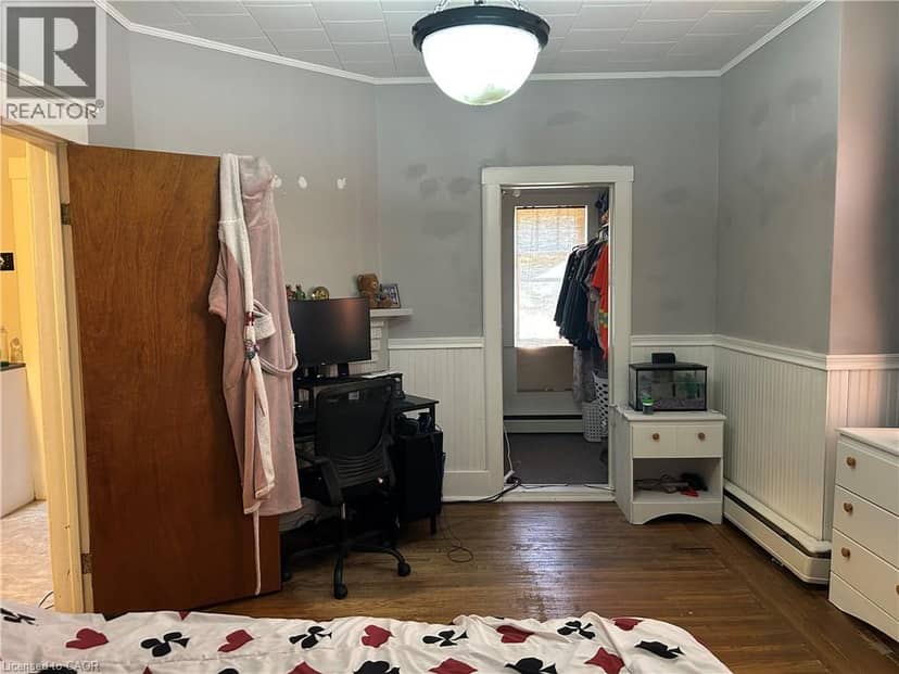 100 - 102 STANLEY Street — photo 29 of 40