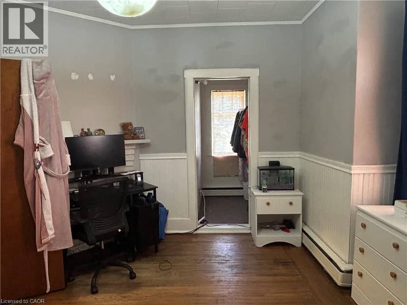 100 - 102 STANLEY Street — photo 33 of 40