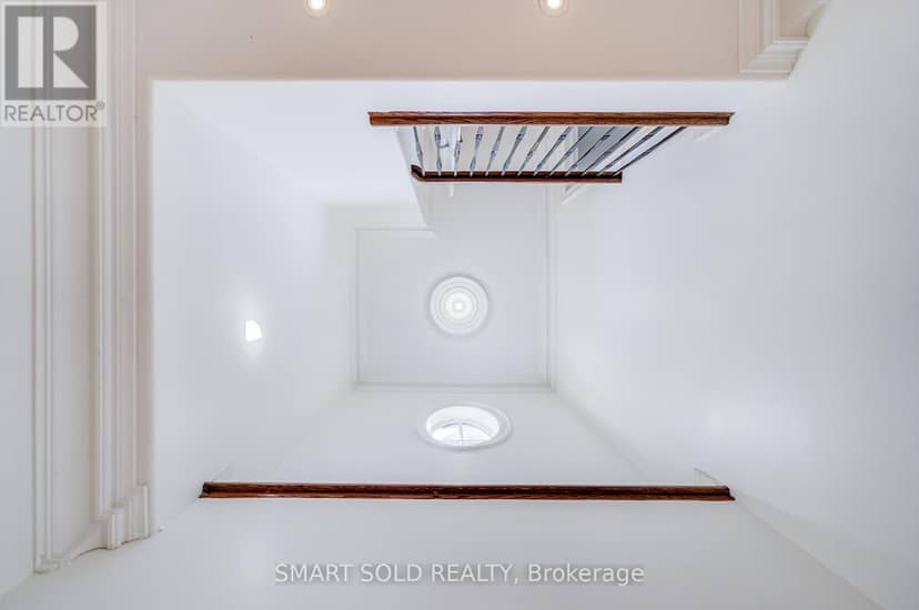 6 Brill Crescent — photo 10 of 40