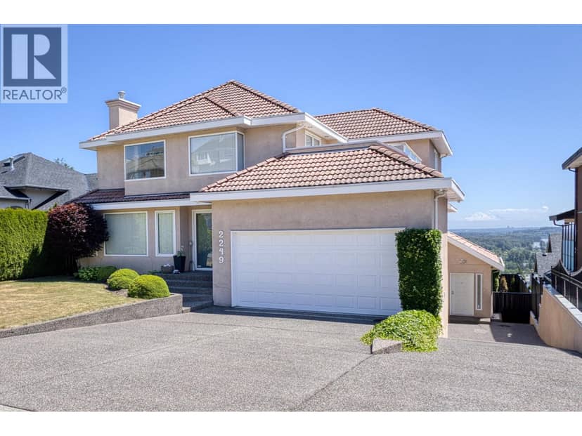 2249 SICAMOUS AVENUE, Coquitlam, photo 2