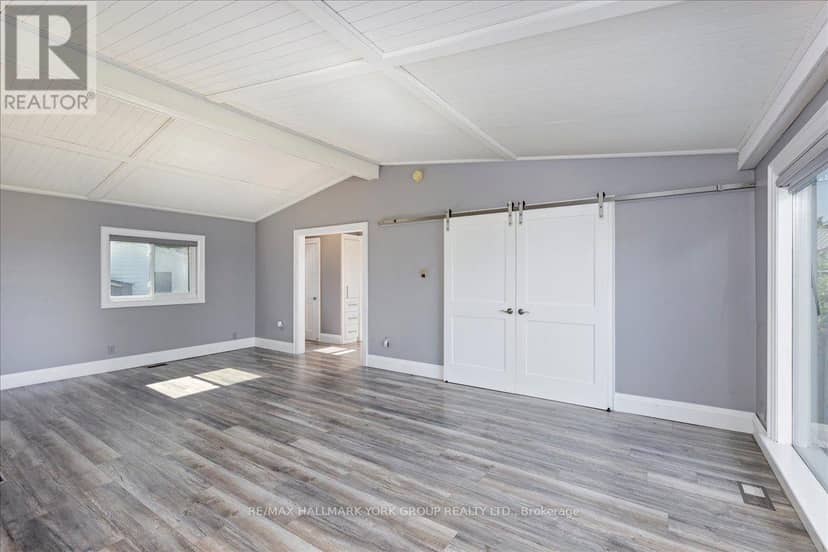 525 Lake Drive E — photo 23 of 40