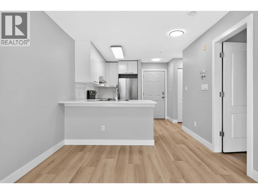 251 5880 DOVER CRESCENT, Richmond, photo 6