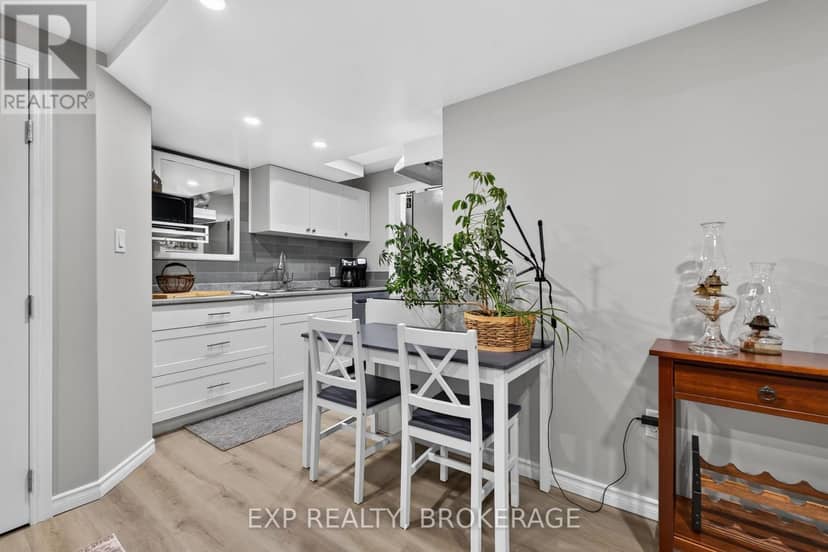 32 Curtis Street — photo 35 of 40