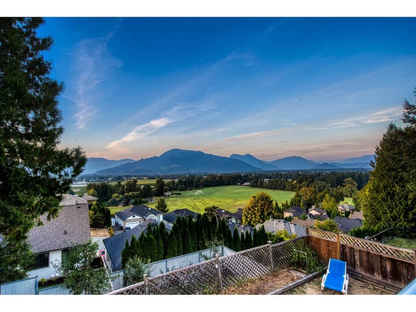 47465 SWALLOW CRESCENT, Little Mountain, Chilliwack, photo 2