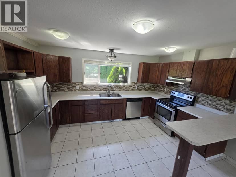 2421 KROYER STREET, Terrace, photo 2