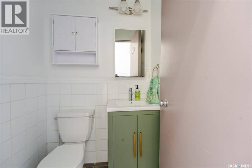 501 Railway AVENUE — photo 24 of 29