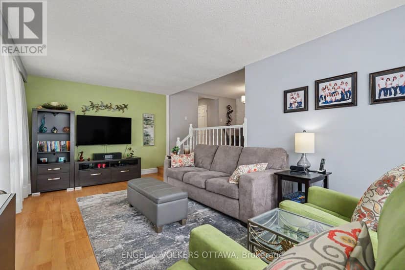 109 - 915 Elmsmere Road — photo 11 of 40