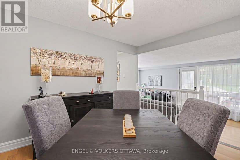 109 - 915 Elmsmere Road — photo 13 of 40