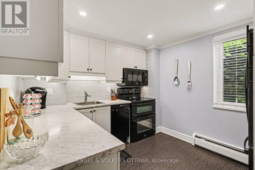 109 - 915 Elmsmere Road — photo 17 of 40