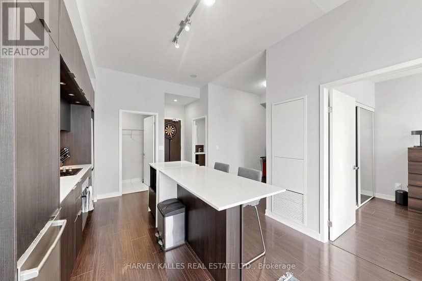 419 - 55 Regent Park Boulevard — photo 12 of 40