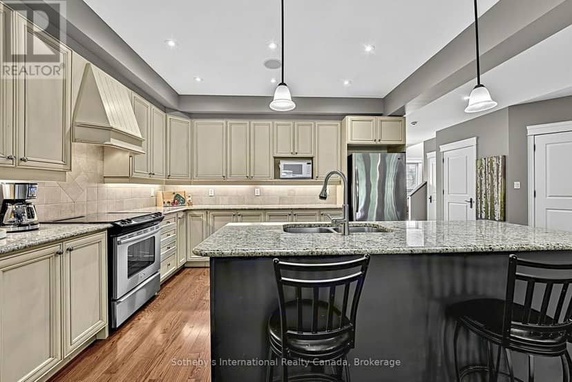 9 Meadowbrook Lane — photo 14 of 40