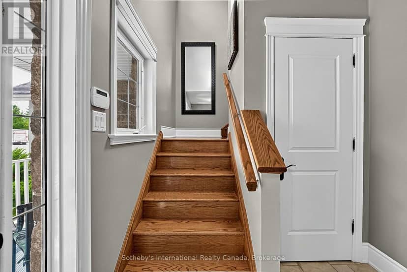 9 Meadowbrook Lane — photo 19 of 40