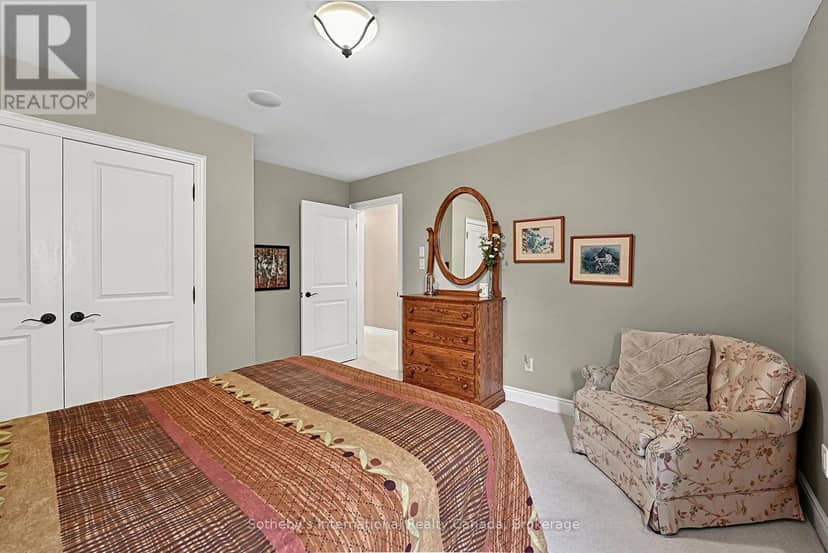 9 Meadowbrook Lane — photo 24 of 40