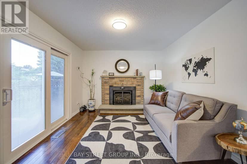 10 Hemingford Place — photo 15 of 36