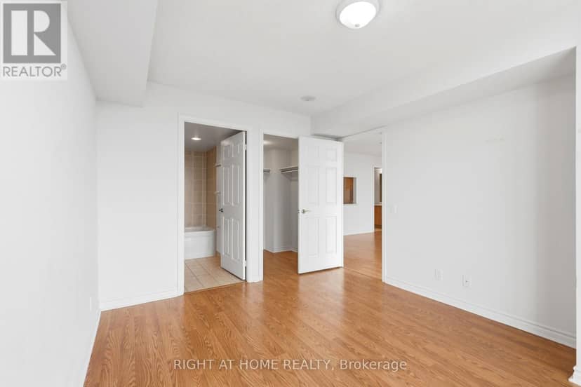 727 - 18 Mondeo Drive — photo 24 of 40