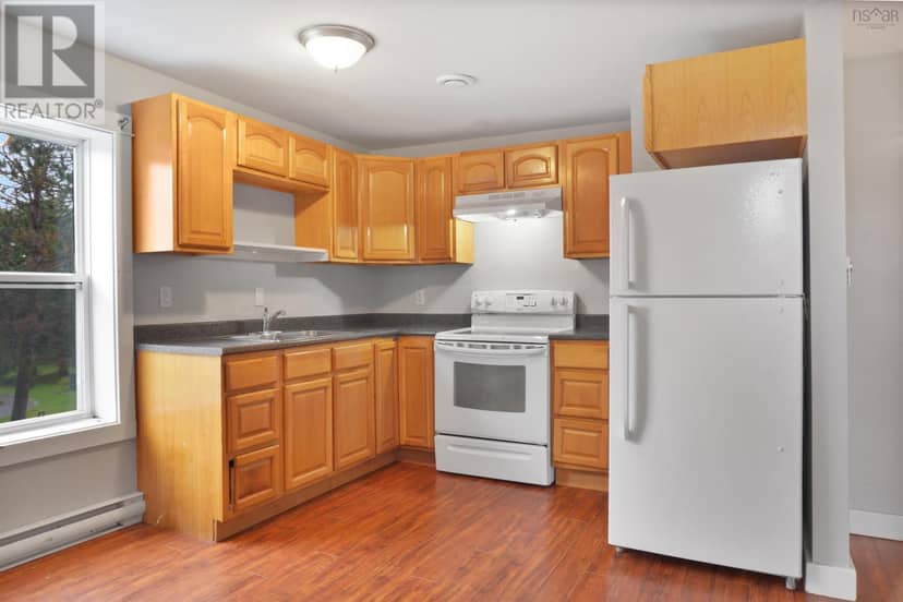 600 Main Street, Lawrencetown, photo 5