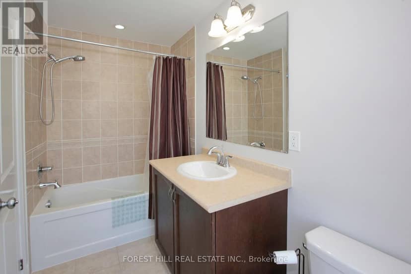142 - 1331 Major Mackenzie Drive W — photo 11 of 18