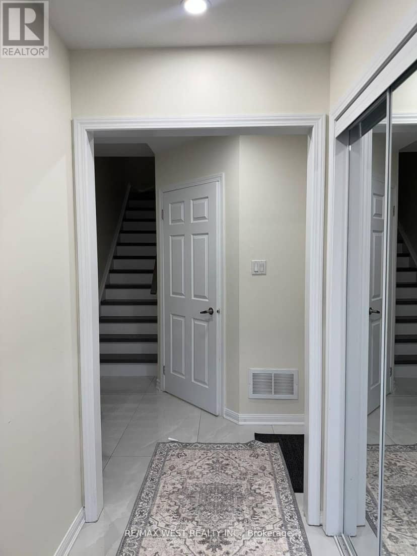 925 Burrows Gate, Milton, photo 4
