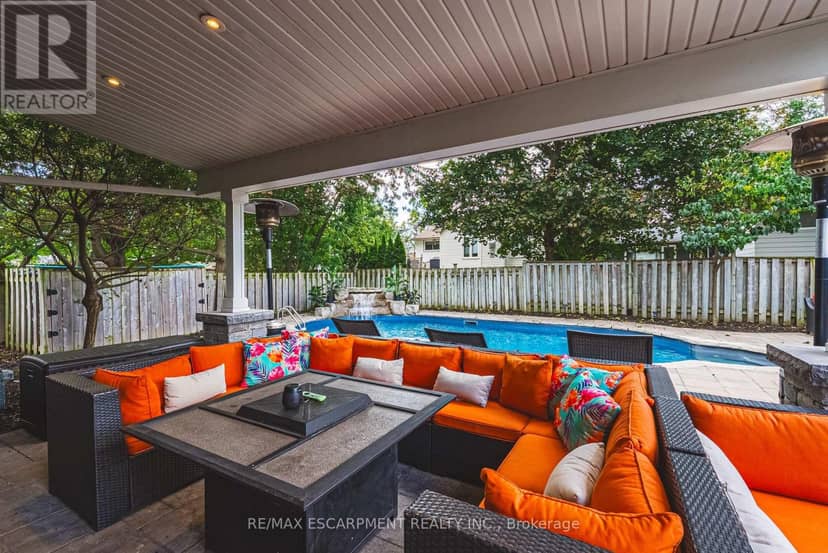 581 Holly Hill Crescent — photo 31 of 40