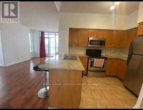 1604 - 388 Prince Of Wales Drive — photo 4 of 13