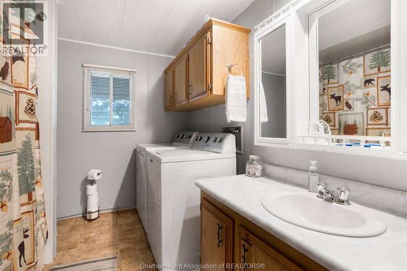 108 Regency Drive — photo 8 of 20