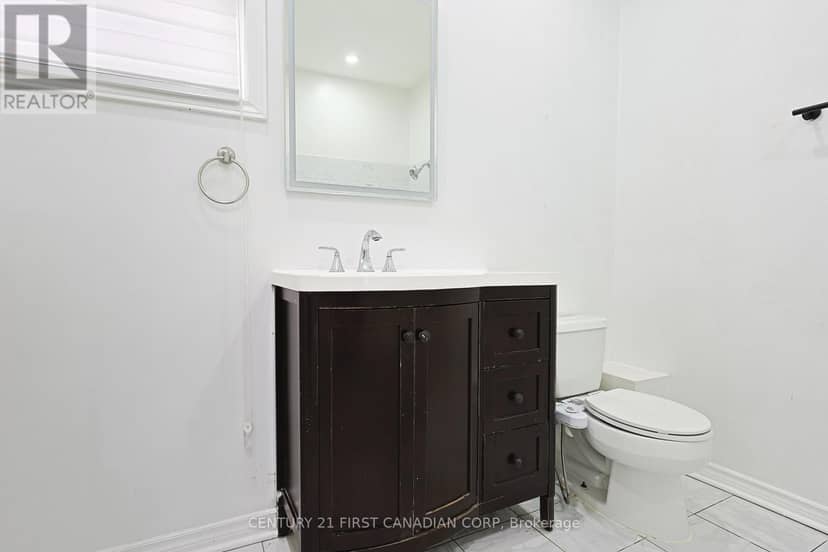 201 Emerson Avenue — photo 13 of 40