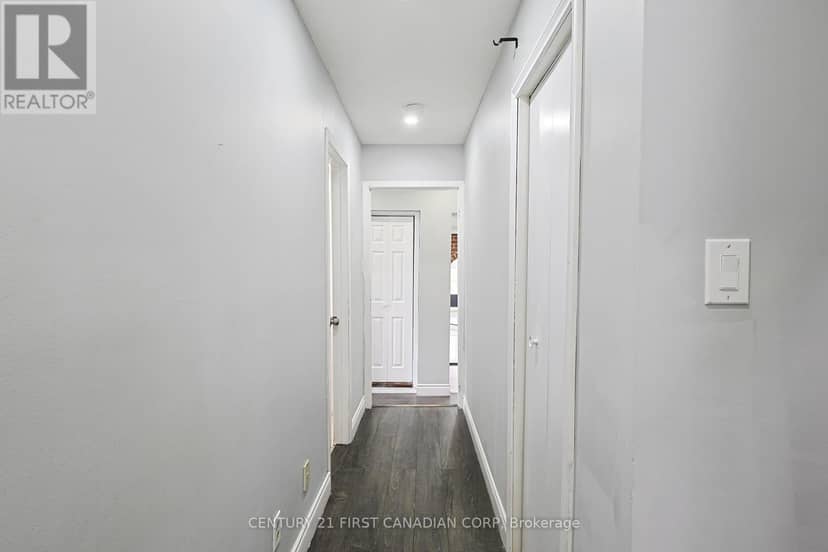 201 Emerson Avenue — photo 23 of 40