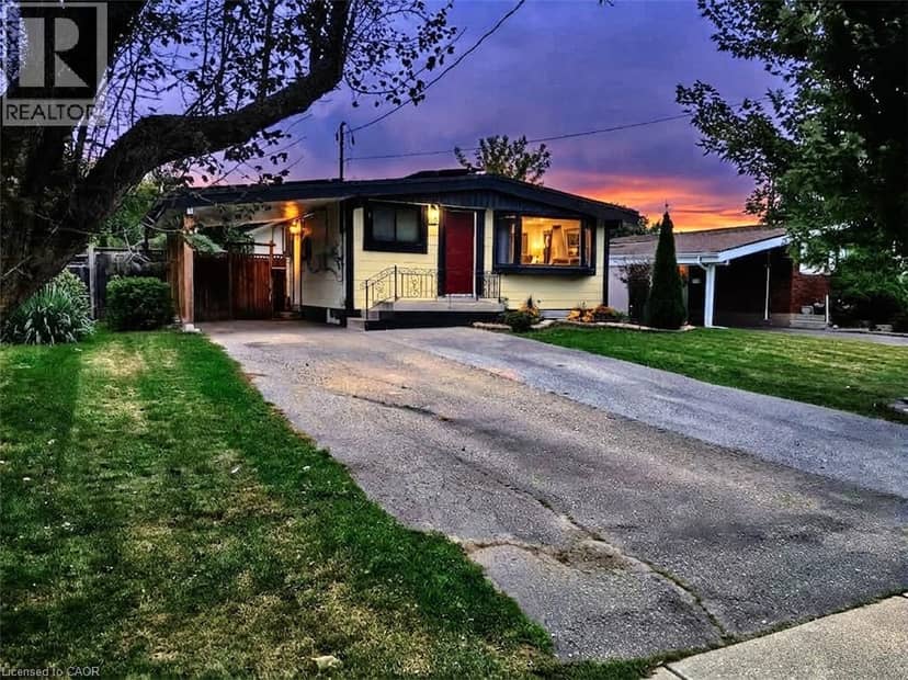 134 DESCHENE Avenue, Hamilton, photo 2