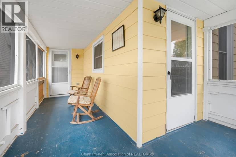 196 Raleigh STREET — photo 4 of 28