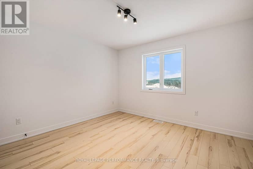 80 Rutile Street — photo 15 of 20