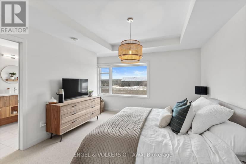 168 Shuttleworth Drive — photo 21 of 40