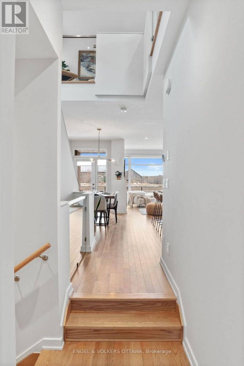 168 Shuttleworth Drive — photo 37 of 40