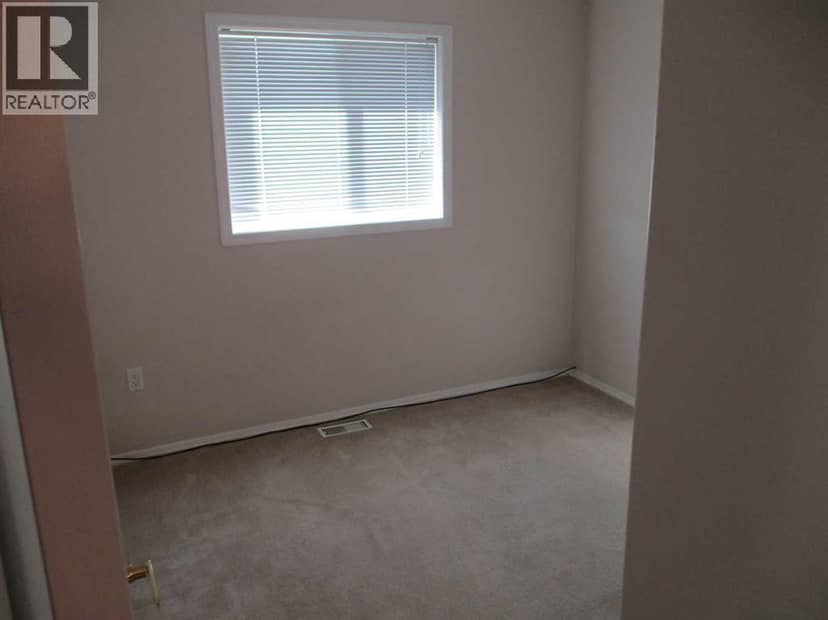804 2nd Street NW — photo 29 of 32