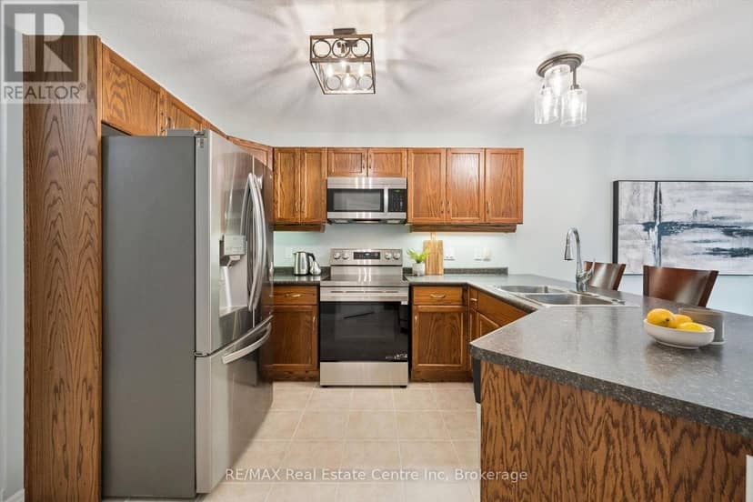 33 Washburn Drive, Guelph, photo 7
