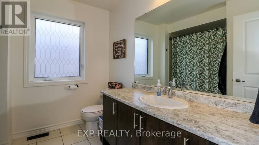 251 Ridley Crescent — photo 35 of 40