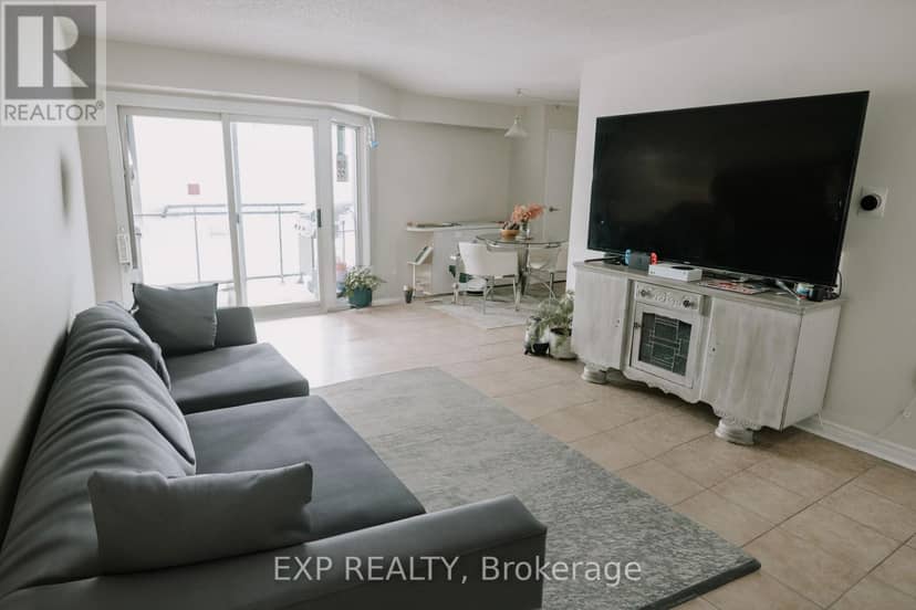 1207 - 858 Commissioners Road E, London South, photo 2