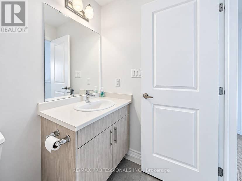 19 - 61 Soho Street — photo 16 of 17