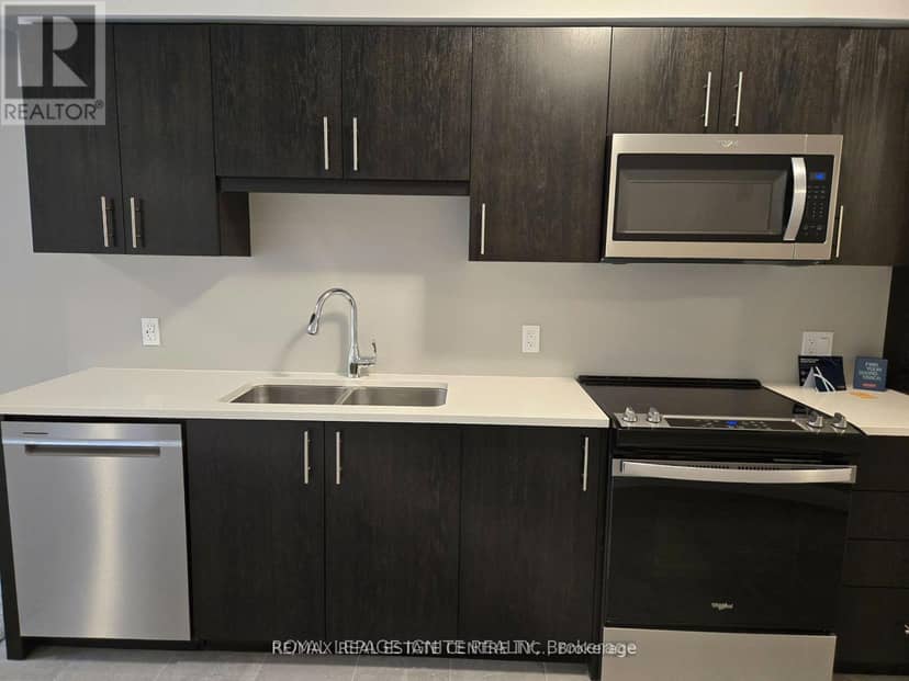 810 - 93 Arthur Street S — photo 13 of 29