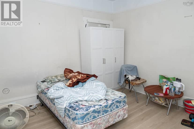 188 Lingan Road — photo 19 of 33