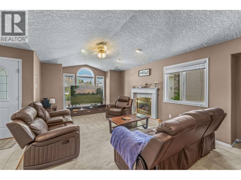 6857 WESTGATE AVENUE, Prince George, photo 5